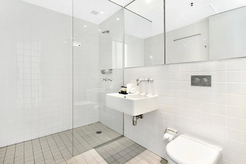 ULTIQA Air On Broadbeach - Accommodation Ballina 23