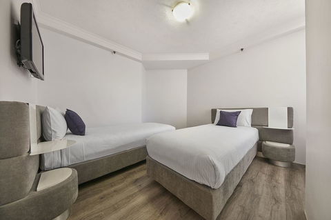 Novotel Surfers Paradise - Accommodation Ballina 23
