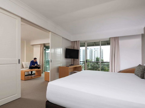 Novotel Cairns Oasis Resort - Accommodation Ballina 41