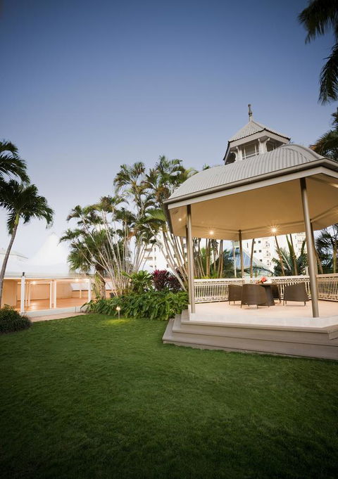 Pullman Cairns International - Accommodation Ballina 25