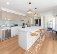 Waterfront Theme Park Getaway - Accommodation Ballina