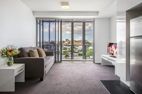 Code Apartments - Accommodation Ballina 15