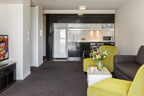 Code Apartments - Accommodation Ballina 36