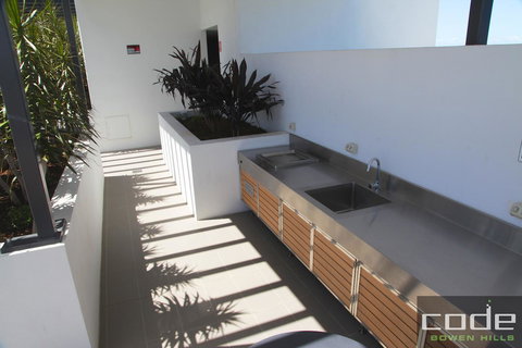 Code Apartments - Accommodation Ballina 28