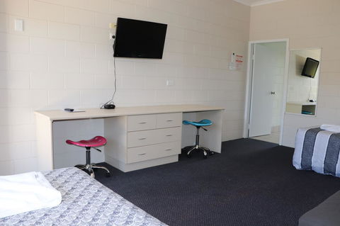 YAL Cairns - A Motel That Makes A Difference - Accommodation Ballina 21