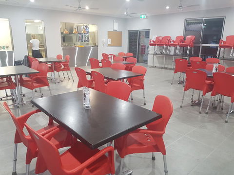 YAL Cairns - A Motel That Makes A Difference - Accommodation Ballina 9