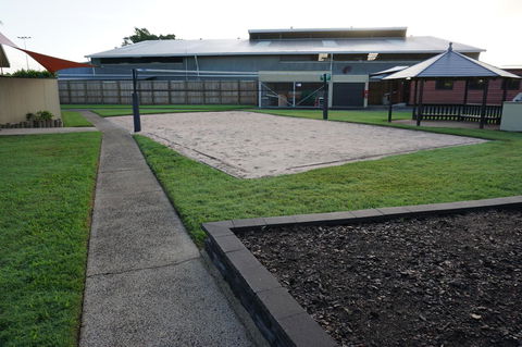 YAL Cairns - A Motel That Makes A Difference - Accommodation Ballina 35