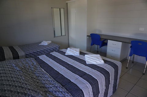 YAL Cairns - A Motel That Makes A Difference - Accommodation Ballina 32