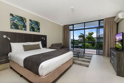 Sunshine Tower Hotel - Accommodation Ballina 1