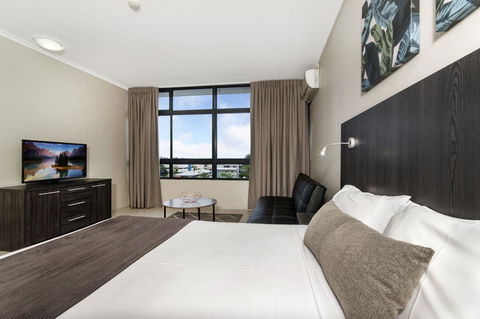 Sunshine Tower Hotel - Accommodation Ballina 9