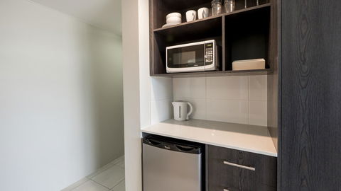 Sunshine Tower Hotel - Accommodation Ballina 8