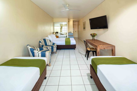 Hides Hotel - Accommodation Ballina 14