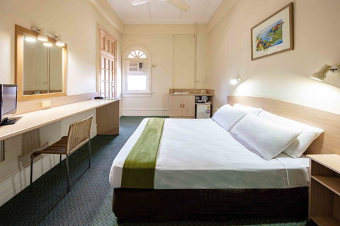 Hides Hotel - Accommodation Ballina 16