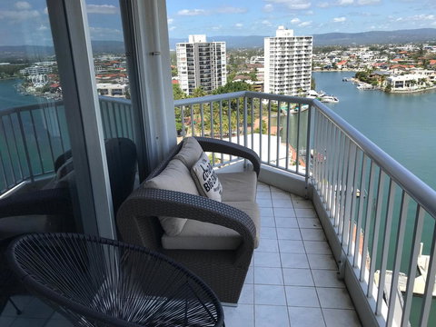 Moorings On Cavill Surfers Paradise - Accommodation Ballina 26