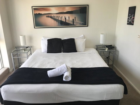 Moorings On Cavill Surfers Paradise - Accommodation Ballina 30