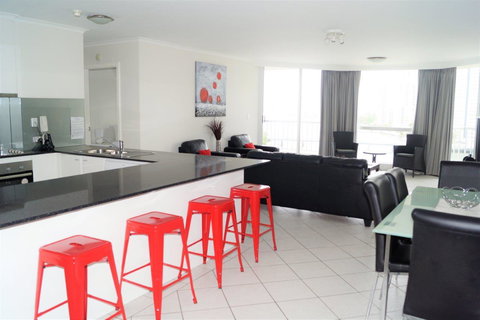 Moorings On Cavill Surfers Paradise - Accommodation Ballina 8