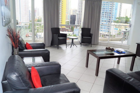 Moorings On Cavill Surfers Paradise - Accommodation Ballina 10