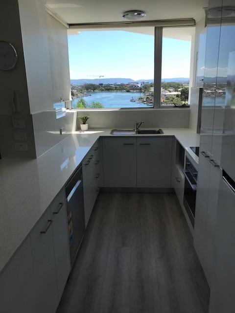 Moorings On Cavill Surfers Paradise - Accommodation Ballina 11