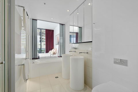 Oracle, 2 & 3 Bedroom Apartments - We Accommodate - Accommodation Ballina 10