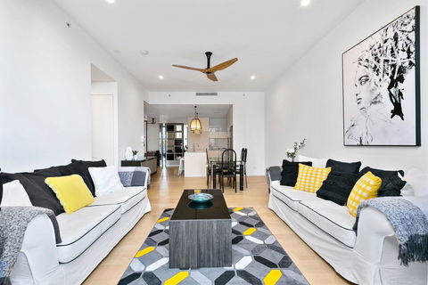 Oracle, 2 & 3 Bedroom Apartments - We Accommodate - Accommodation Ballina 16