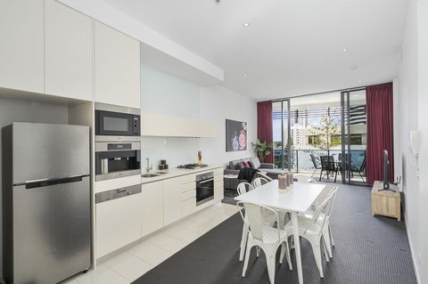 Oracle, 2 & 3 Bedroom Apartments - We Accommodate - Accommodation Ballina 2