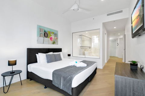 Oracle, 2 & 3 Bedroom Apartments - We Accommodate - Accommodation Ballina 14