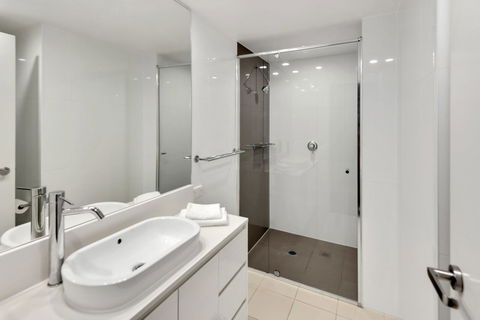 Oracle, 2 & 3 Bedroom Apartments - We Accommodate - Accommodation Ballina 25