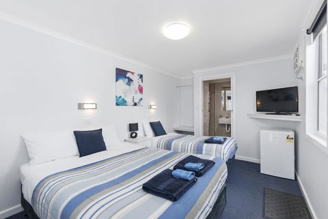 Wattle Grove Motel Maryborough - Accommodation Ballina 1