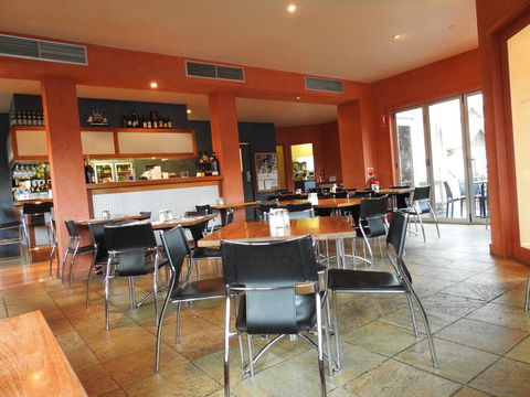 Waves Luxury Suites - Accommodation Ballina 0