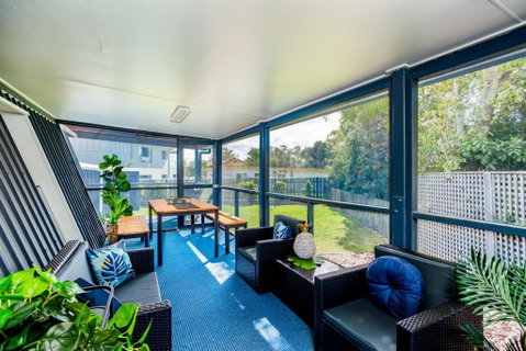 Wayfarers Beachouse - Rainbow Beach, Everything You Need, Just Metres To The Beach - Accommodation Ballina 3