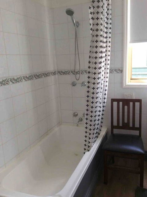 Welcome Stranger Cottage - Accommodation Ballina 3