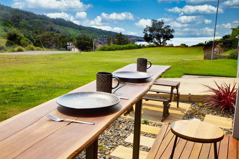 Whale Studio Apartment, 1a Ocean Street - Accommodation Ballina 1