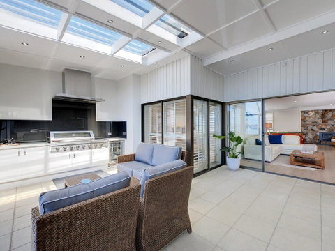 Whispering Sands', 10 Sandy Point Road - Luxury Waterfront Home With Aircon, WIFI & Foxtel - Accommodation Ballina 0