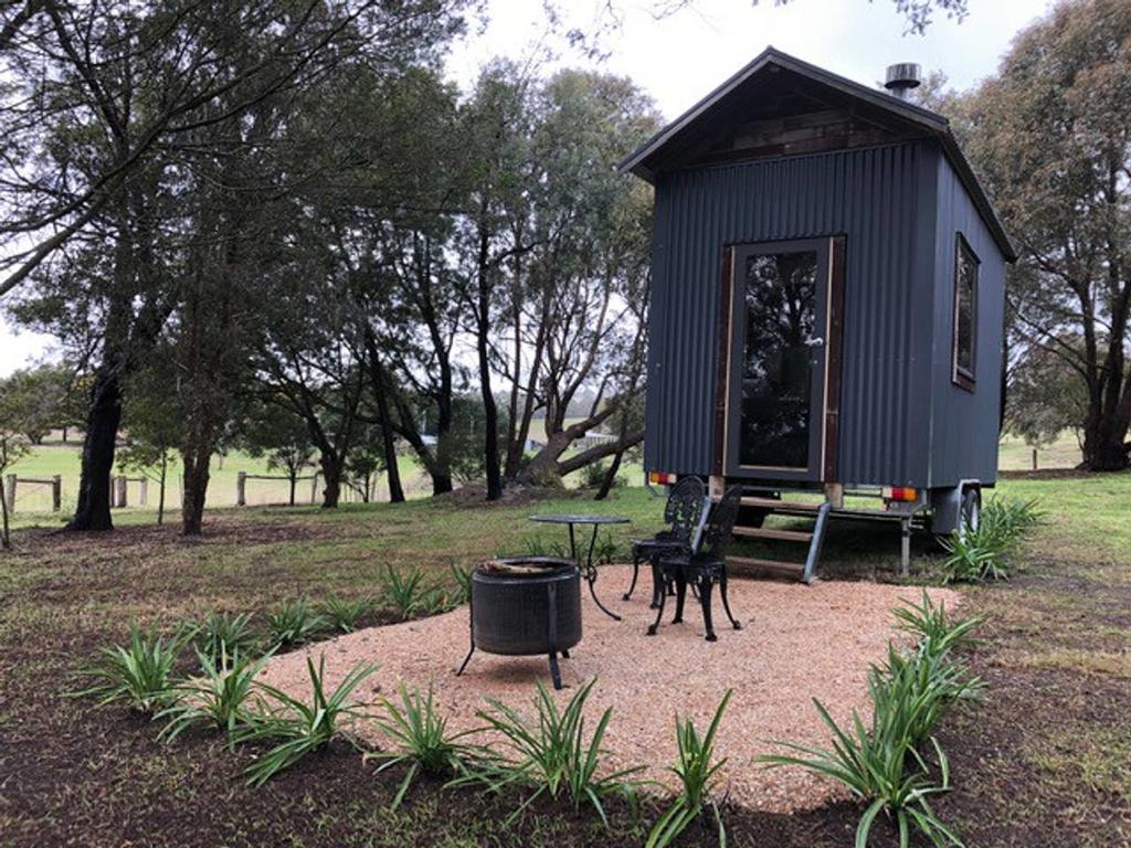 Ashbourne VIC Accommodation Ballina