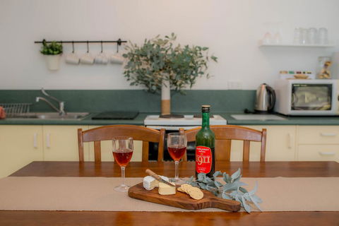 Woongara Cottage - Pet Friendly Country Retreat - Accommodation Ballina 2