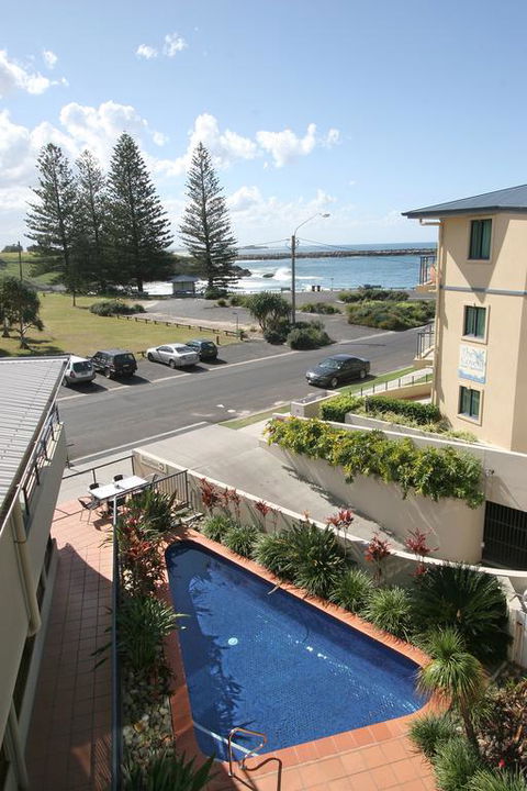 Yamba Beach Motel - Accommodation Ballina 3