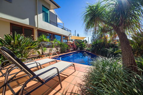 Yamba Beach Motel - Accommodation Ballina 1