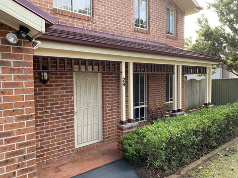 York Cosy Stays - Accommodation Ballina 0