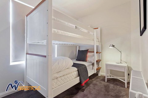 Zoncolan - Accommodation Ballina 1