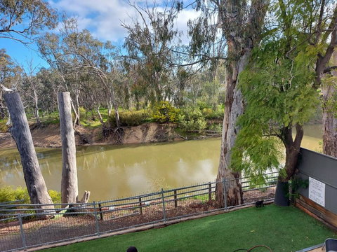 Adelphi Apartment 6 Riverview 2 BDRM Or 6A King Studio Riverview Both With Balconies - Accommodation Ballina 2