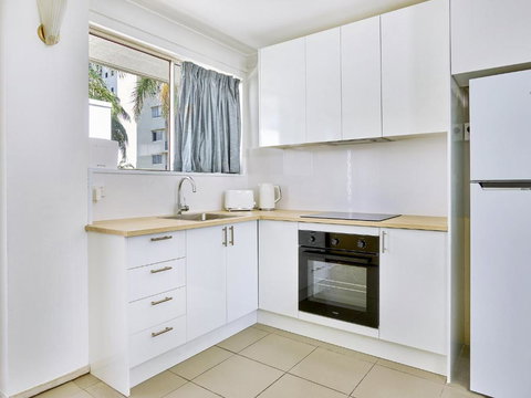 Affordable Accommodation In The Heart Of Surfers Paradise - Accommodation Ballina 4