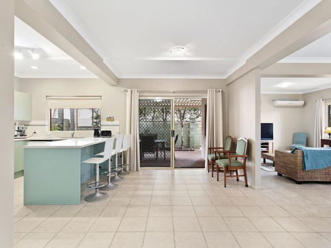 Ajax Avenue 6 - Accommodation Ballina 2