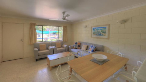 Arcadia Palms 1 - Accommodation Ballina 2