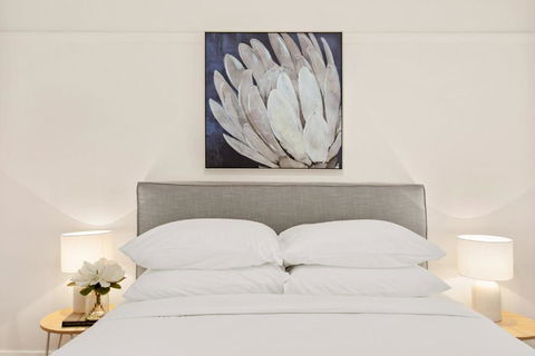 Art Deco Coastal Living, Minutes To The Sand - Accommodation Ballina 4