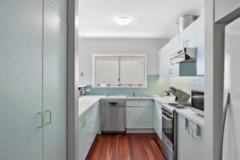 At Cylinder 1 - Accommodation Ballina 2