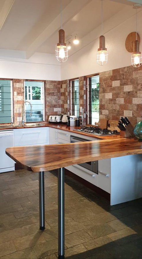 Cairns Beach House Our Oasis - Accommodation Ballina 1