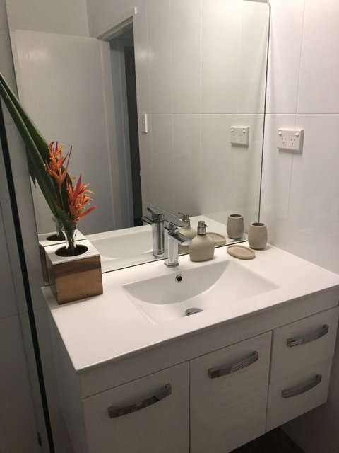 Cairns Beach House Our Oasis - Accommodation Ballina 29