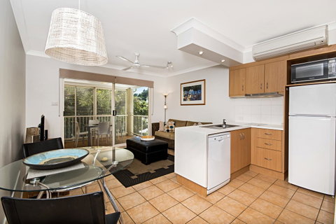 Port Douglas Apartments - Adults Only Oasis - Accommodation Ballina 37