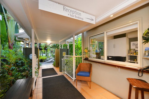 Port Douglas Apartments - Adults Only Oasis - Accommodation Ballina 16