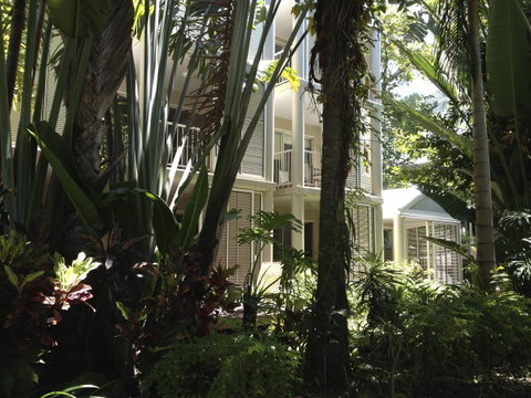 Port Douglas Apartments - Adults Only Oasis - Accommodation Ballina 40